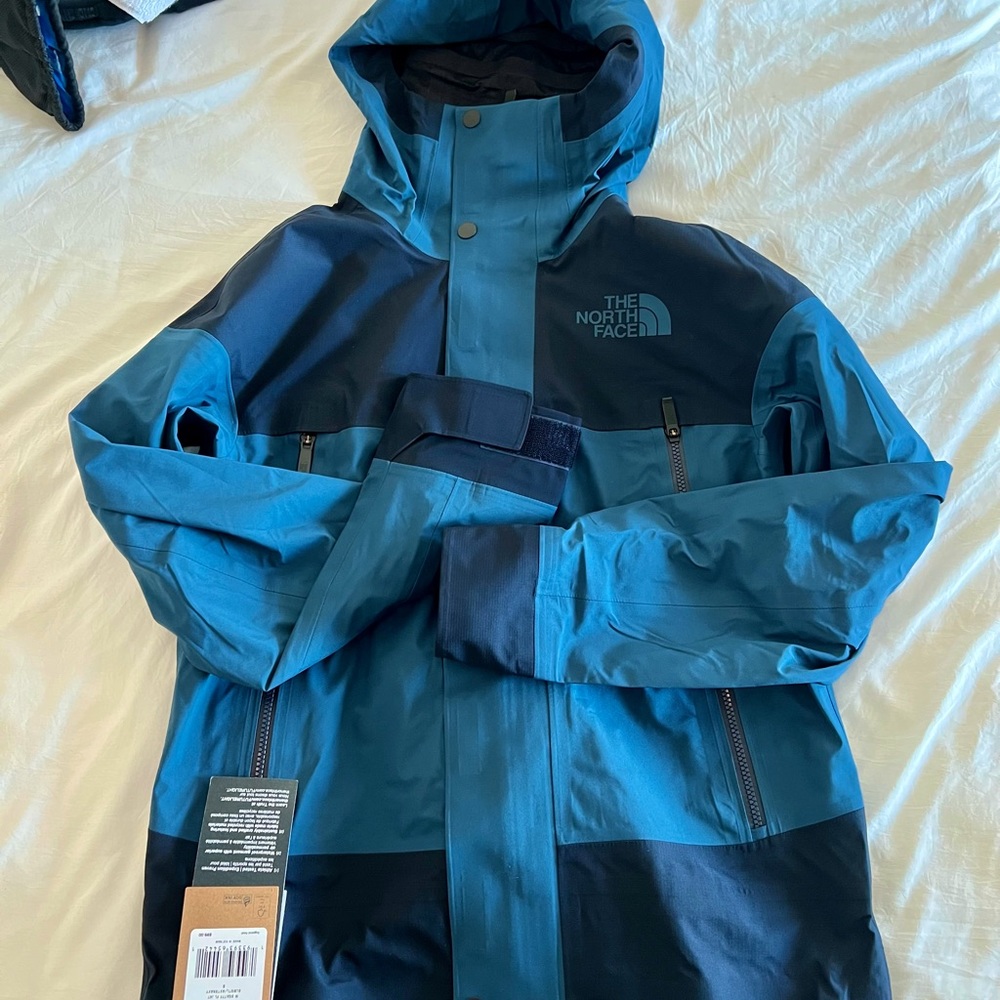 The Northface snowboarding jacket